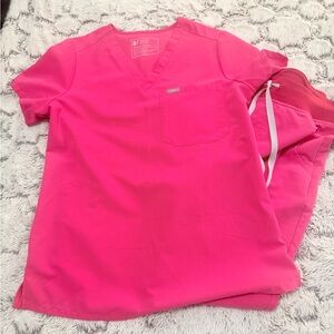 Figs Pink Jogger set